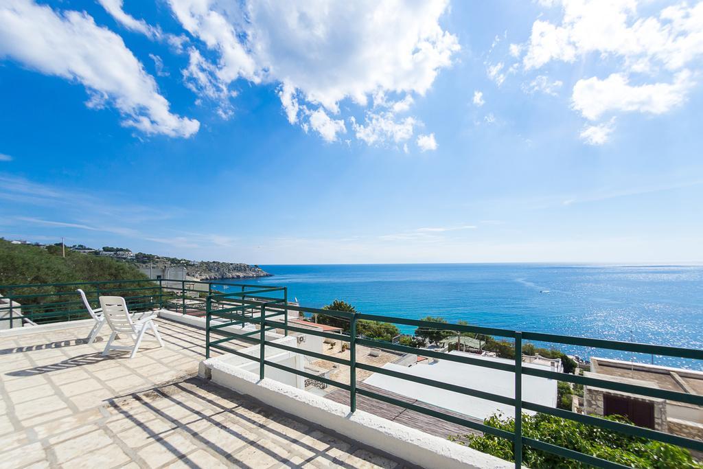 Residenza La Cicala Appartement Castro  Buitenkant foto